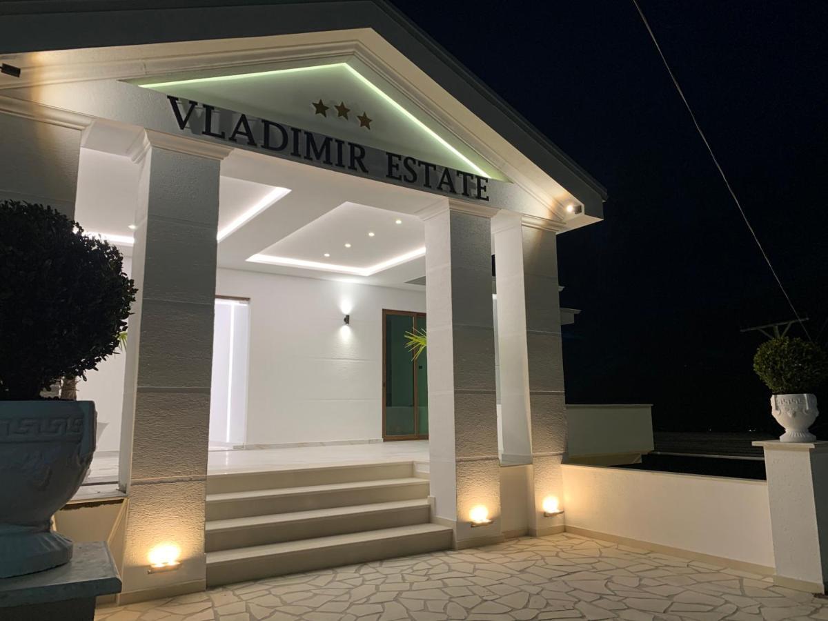 Vladimir Estate Hotel Gjirokaster Bagian luar foto