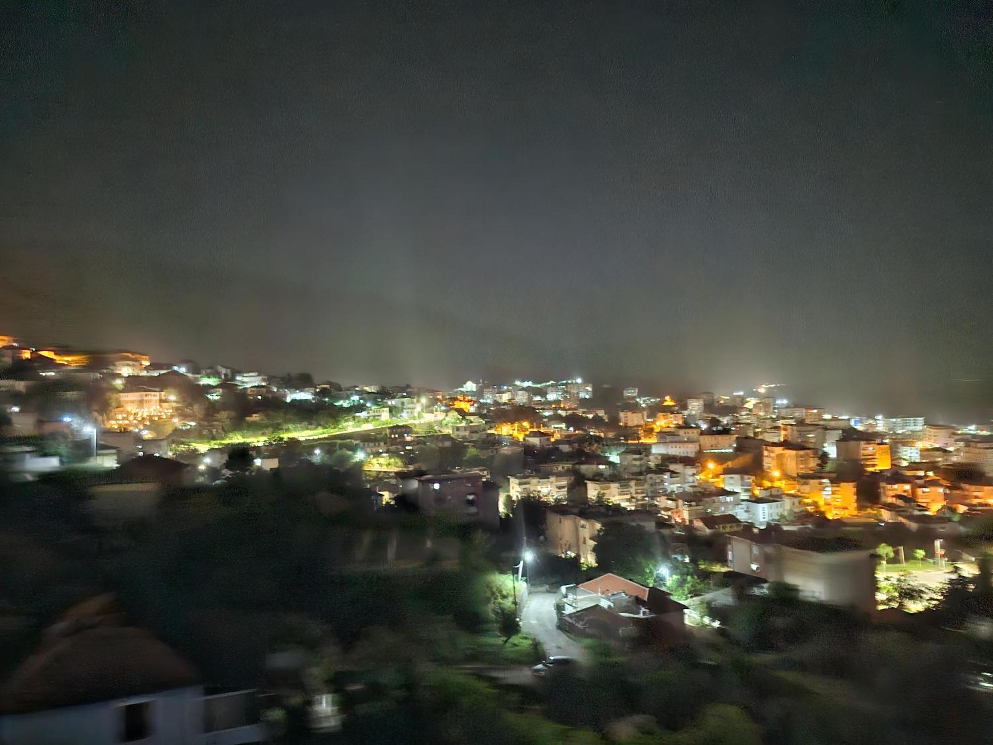 Vladimir Estate Hotel Gjirokaster Bagian luar foto