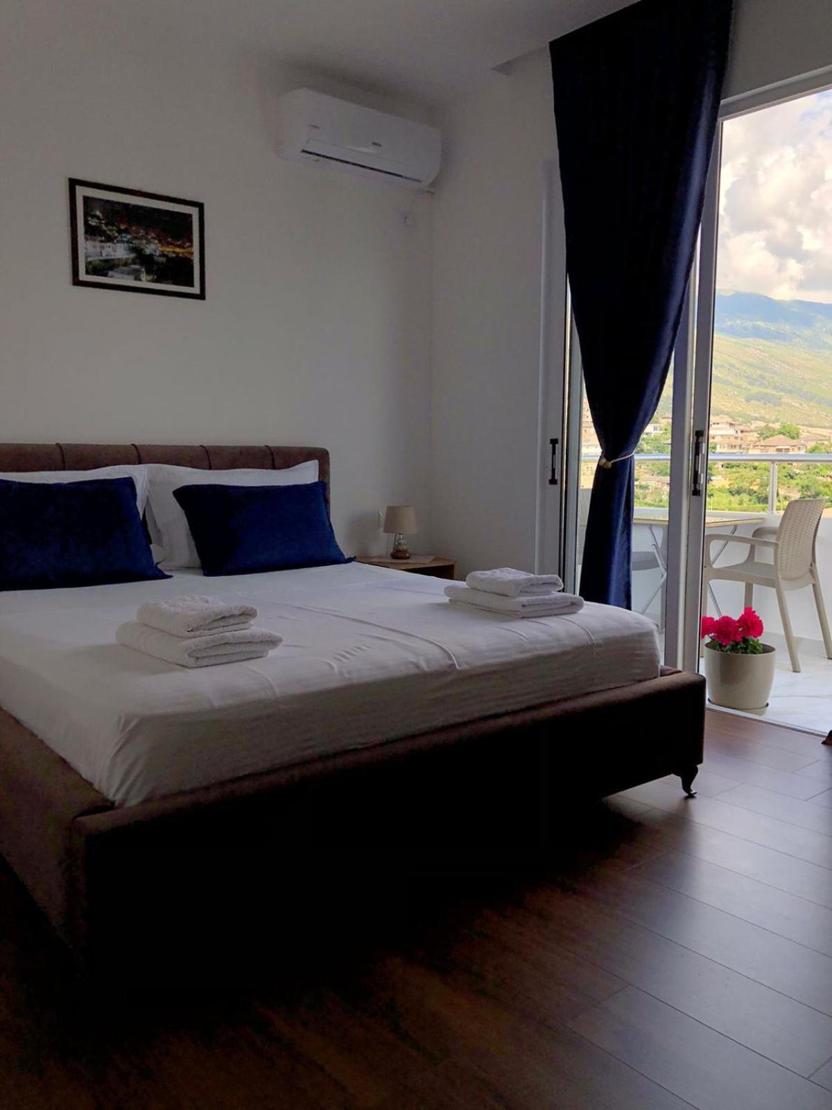 Vladimir Estate Hotel Gjirokaster Bagian luar foto