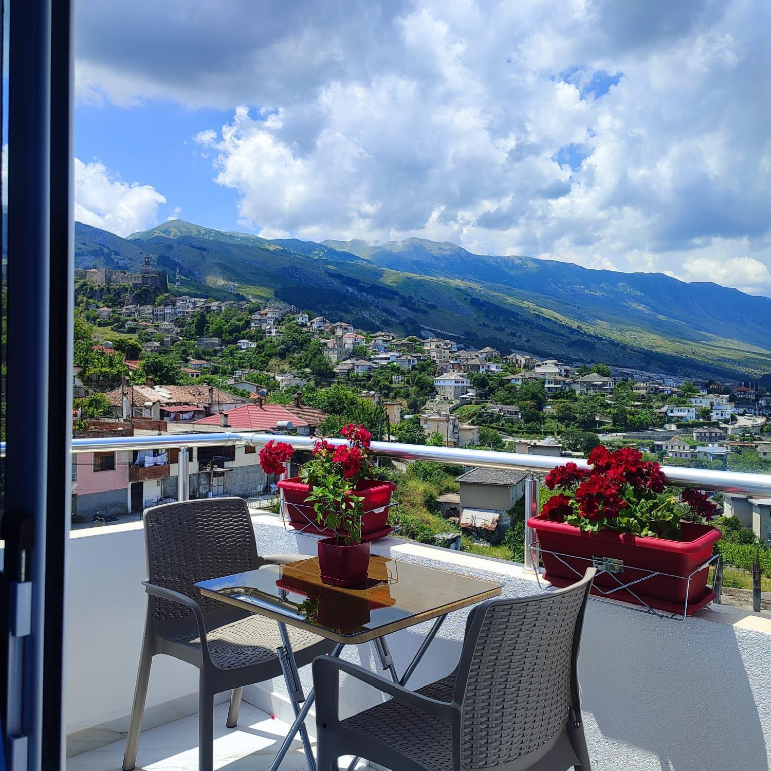 Vladimir Estate Hotel Gjirokaster Bagian luar foto