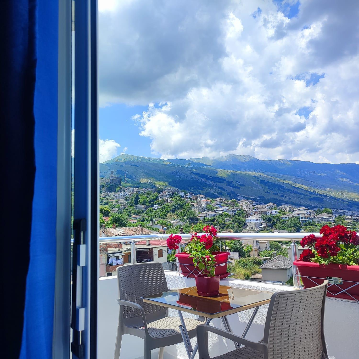 Vladimir Estate Hotel Gjirokaster Bagian luar foto
